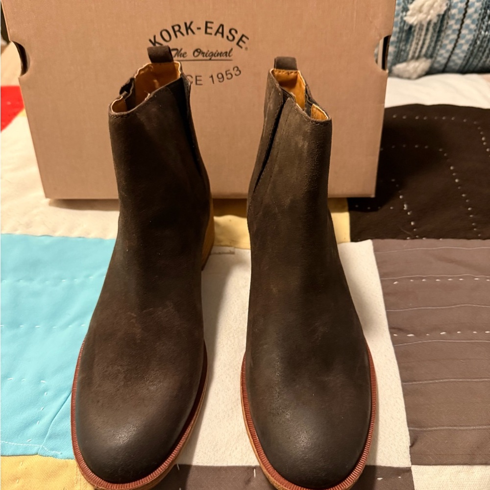Kork-Ease Women’s Dark Brown Leather Boots New in Box. Never worn.